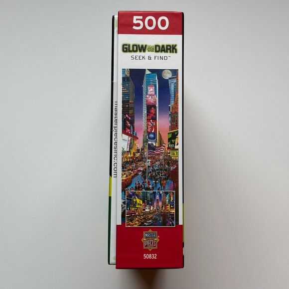 MasterPieces Glow in the Dark Seek & Find 500 Piece Jigsaw Puzzle COMPLETE - Picture 9 of 9